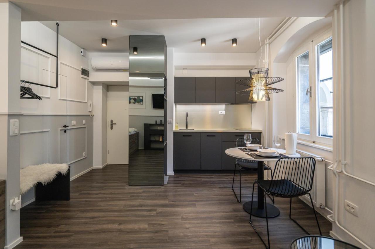 Strict City Apartments Λιουμπλιάνα Εξωτερικό φωτογραφία
