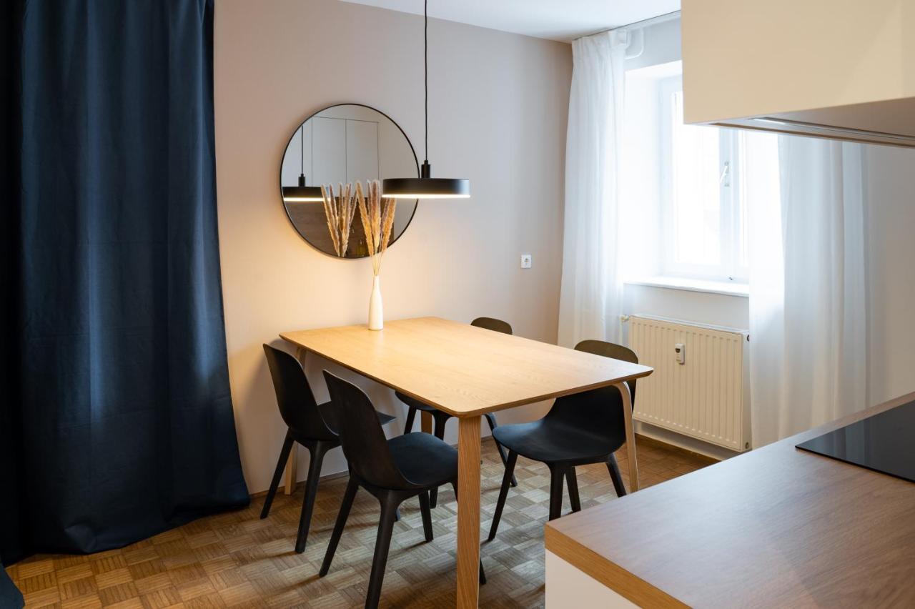Strict City Apartments Λιουμπλιάνα Εξωτερικό φωτογραφία